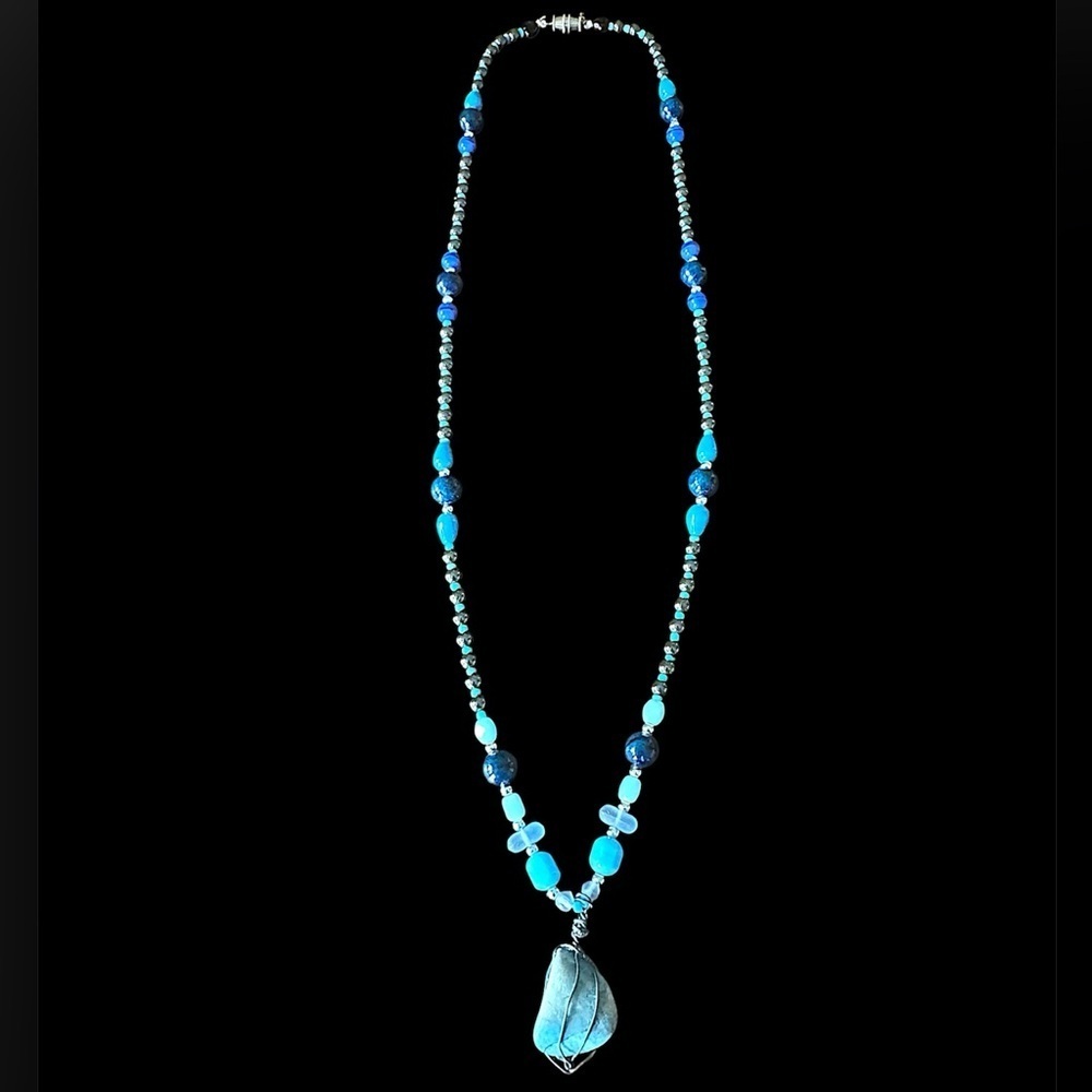 Vintage Turquoise Hematite Beaded Necklace